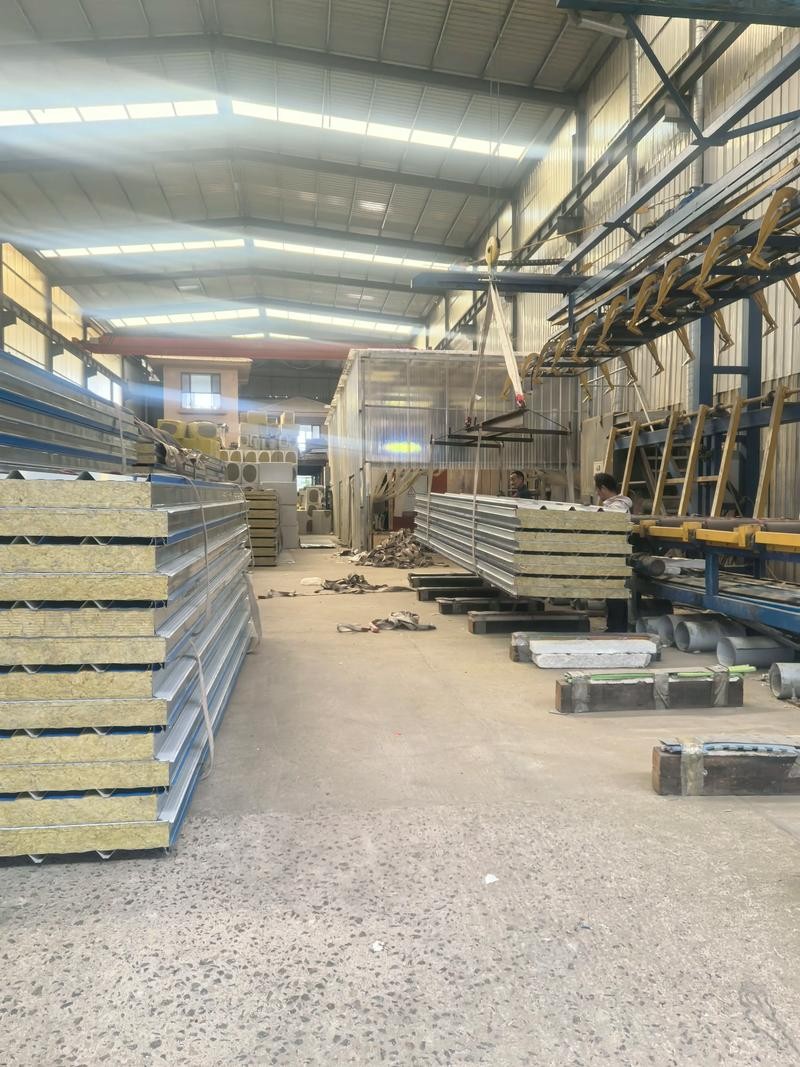 彩鋼巖棉板圖片（如何正確安裝彩鋼巖棉板）