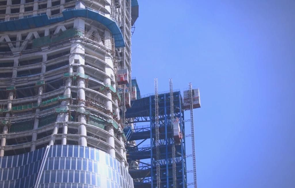 給我一些鋼結(jié)構(gòu)的經(jīng)典案例圖片（給我一些鋼結(jié)構(gòu)的經(jīng)典案例圖片,我?guī)湍阏砹艘恍┙?jīng)典案例）