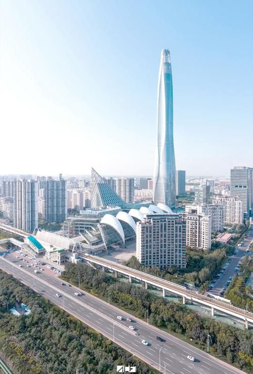 給我一些鋼結(jié)構(gòu)的經(jīng)典案例圖片（給我一些鋼結(jié)構(gòu)的經(jīng)典案例圖片,我?guī)湍阏砹艘恍┙?jīng)典案例）