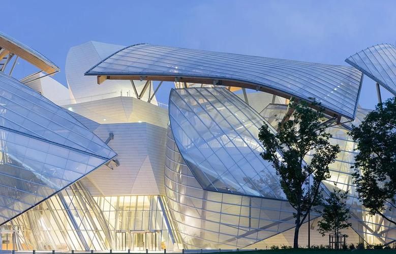 給我一些幕墻的案例圖片（國內(nèi)外經(jīng)典幕墻設(shè)計(jì)案例）