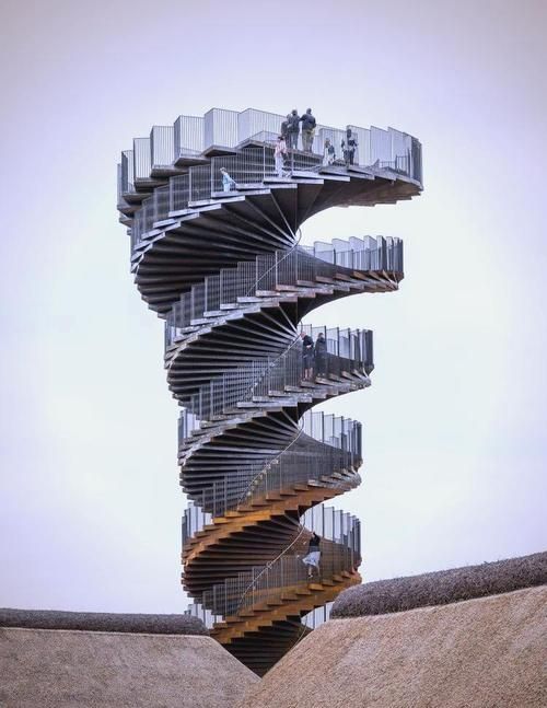 給我一些鋼結(jié)構(gòu)觀景臺(tái)的設(shè)計(jì)圖片（給我一些鋼結(jié)構(gòu)觀景臺(tái)的設(shè)計(jì)圖片,我?guī)湍阏砹艘恍╀摻Y(jié)構(gòu)觀景臺(tái)的設(shè)計(jì)案例）