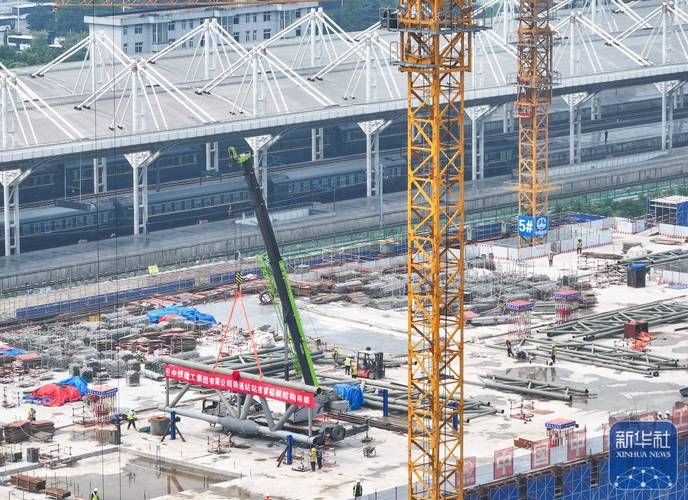 給我一些鋼筋桁架結構施工的圖片（給我一些鋼筋桁架結構施工圖片,我?guī)湍阏伊艘恍╀摻铊旒芙Y構施工的圖片） 行業(yè)新聞 第9張