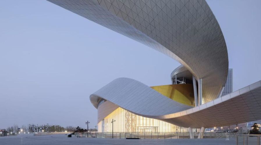 給我推薦一些鋼結(jié)構(gòu)戲臺建筑案例(有聲書:鋼結(jié)構(gòu)戲臺) 行業(yè)新聞 第17張 給我推薦一些鋼結(jié)構(gòu)戲臺建筑案例(有聲書:鋼結(jié)構(gòu)戲臺) 行業(yè)新聞 第17張