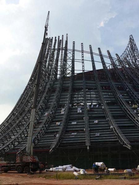 給我推薦一些鋼結(jié)構(gòu)戲臺建筑案例(有聲書:鋼結(jié)構(gòu)戲臺) 行業(yè)新聞 第21張 給我推薦一些鋼結(jié)構(gòu)戲臺建筑案例(有聲書:鋼結(jié)構(gòu)戲臺) 行業(yè)新聞 第21張