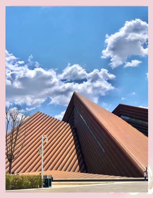 給我一些鋼結構大廳的效果圖示例（給我一些鋼結構大廳的效果圖示例,我?guī)湍阏砹艘恍┌咐托Ч麍D） 行業(yè)新聞 第9張