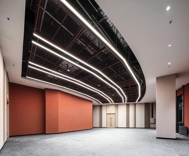 給我一些鋼結構大廳的效果圖示例（給我一些鋼結構大廳的效果圖示例,我?guī)湍阏砹艘恍┌咐托Ч麍D） 行業(yè)新聞 第10張