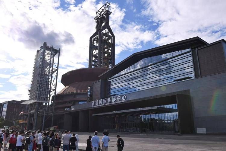 給我一些鋼結構大廳的效果圖示例（給我一些鋼結構大廳的效果圖示例,我?guī)湍阏砹艘恍┌咐托Ч麍D） 行業(yè)新聞 第17張