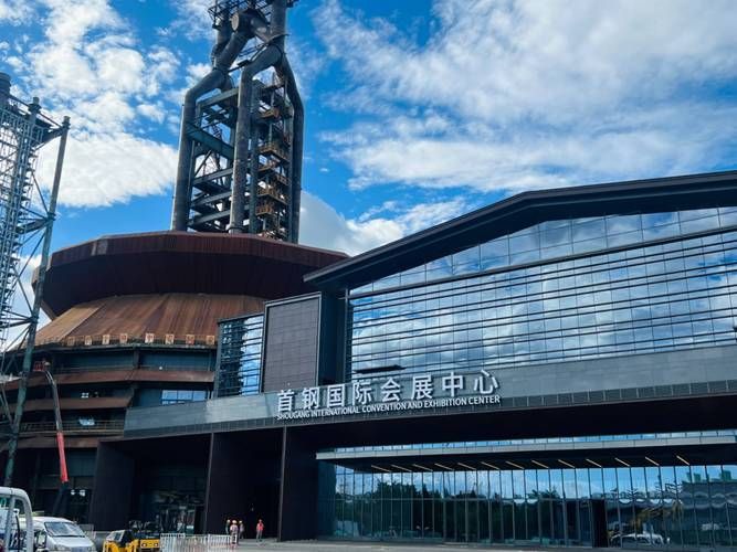 給我一些鋼結構大廳的效果圖示例（給我一些鋼結構大廳的效果圖示例,我?guī)湍阏砹艘恍┌咐托Ч麍D） 行業(yè)新聞 第18張