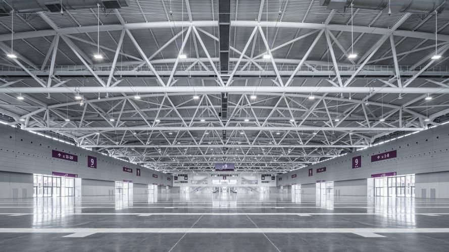 給我一些鋼結構大廳的效果圖示例（給我一些鋼結構大廳的效果圖示例,我?guī)湍阏砹艘恍┌咐托Ч麍D） 行業(yè)新聞 第21張