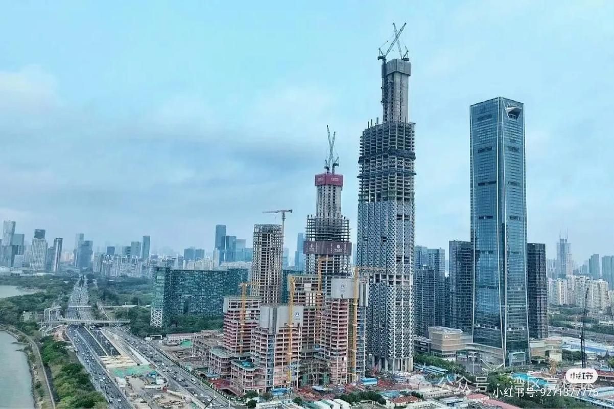 給我一些鋼構(gòu)幕墻的案例圖片（給我一些鋼構(gòu)幕墻的案例圖片共參考2篇資料,我這就給你找?guī)讉€(gè)典型的鋼構(gòu)幕墻案例） 行業(yè)新聞 第18張