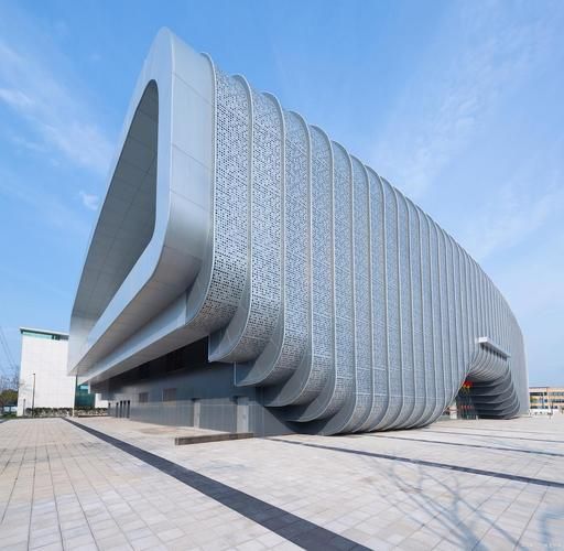 給我一些鋼結(jié)構(gòu)幕墻的圖片（給我一些鋼結(jié)構(gòu)幕墻的圖片共參考4篇）