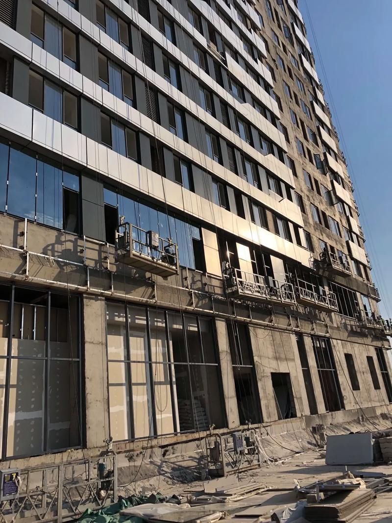 給我一些鋼結(jié)構(gòu)幕墻的圖片（給我一些鋼結(jié)構(gòu)幕墻的圖片共參考4篇）