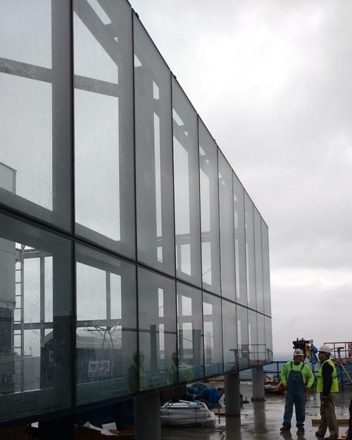 給我一些鋼結(jié)構(gòu)幕墻的圖片（給我一些鋼結(jié)構(gòu)幕墻的圖片共參考4篇）