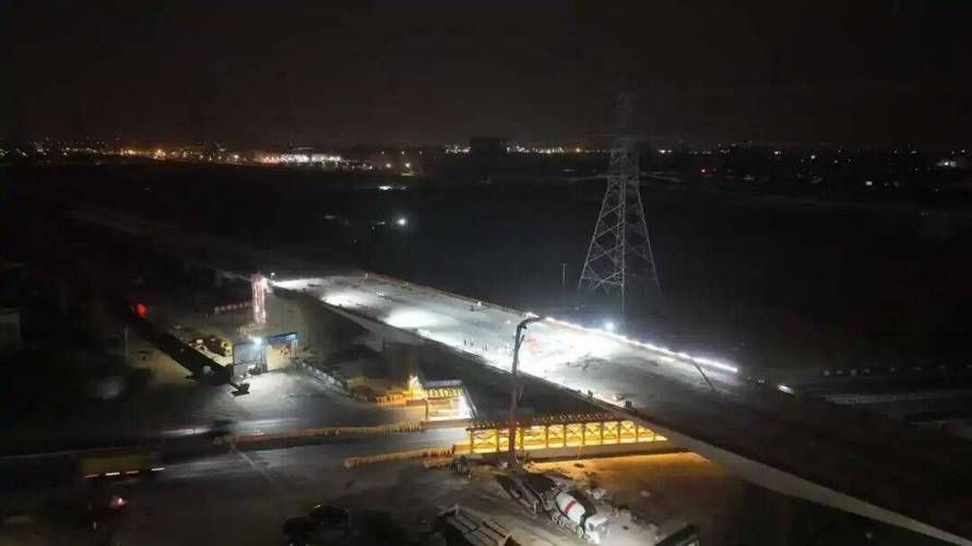 給我一些工字鋼做梁的案例圖片（工字鋼做梁的實(shí)例）