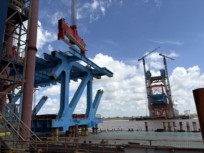 給我一些工字鋼做梁的案例圖片（工字鋼做梁的實(shí)例）