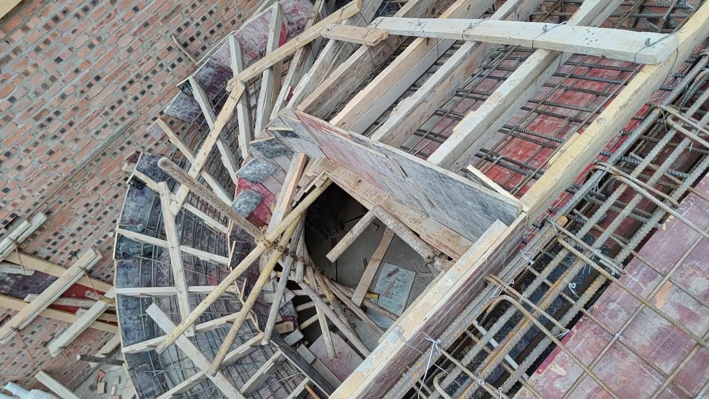 有哪些圖片或案例展示屋面鋼筋綁扎？（屋面鋼筋綁扎的實用圖片和案例展示屋面鋼筋綁扎案例） 行業(yè)新聞 第8張