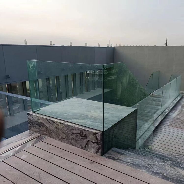 給我推薦一些鋼結(jié)構(gòu)別墅樓梯的設(shè)計（給我推薦一些不同風(fēng)格的鋼結(jié)構(gòu)別墅樓梯設(shè)計百度愛采購）