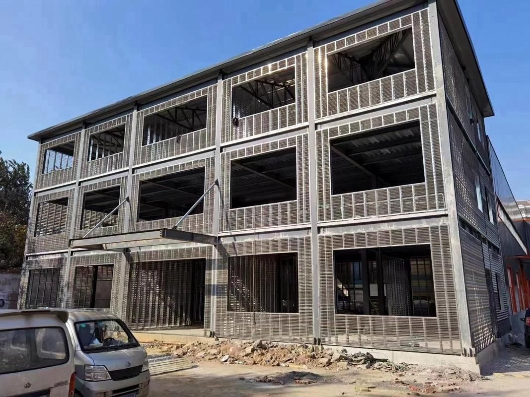 給我一些鋼架結(jié)構(gòu)房的圖片參考（鋼架結(jié)構(gòu)房在設(shè)計靈活性和空間利用率方面表現(xiàn)更優(yōu)） 行業(yè)新聞 第10張