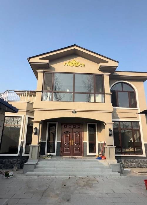 給我一些鋼架結(jié)構(gòu)房的圖片參考（鋼架結(jié)構(gòu)房在設(shè)計靈活性和空間利用率方面表現(xiàn)更優(yōu)） 行業(yè)新聞 第34張