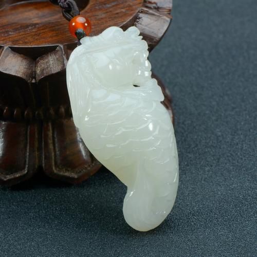 龍魚吊墜的價格范圍是多少？，龍魚吊墜價格范圍是多少