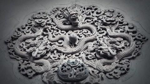 龍擺件放家里什么地方合適，龍擺件放家里什么地方合適龍擺件放家里什么地方合適