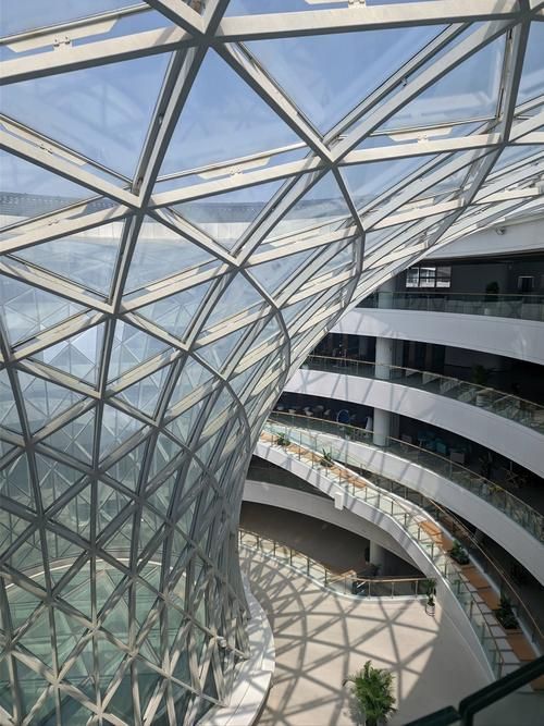 保定能再给我几个国内外的幕墙案例吗？ 行业新闻 第14张