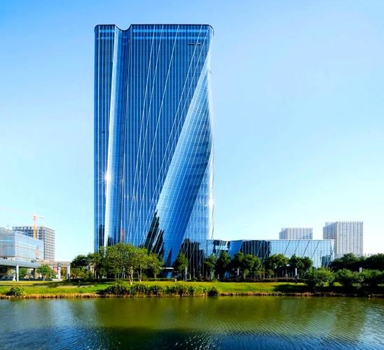 保定能再给我几个国内外的幕墙案例吗？ 行业新闻 第19张